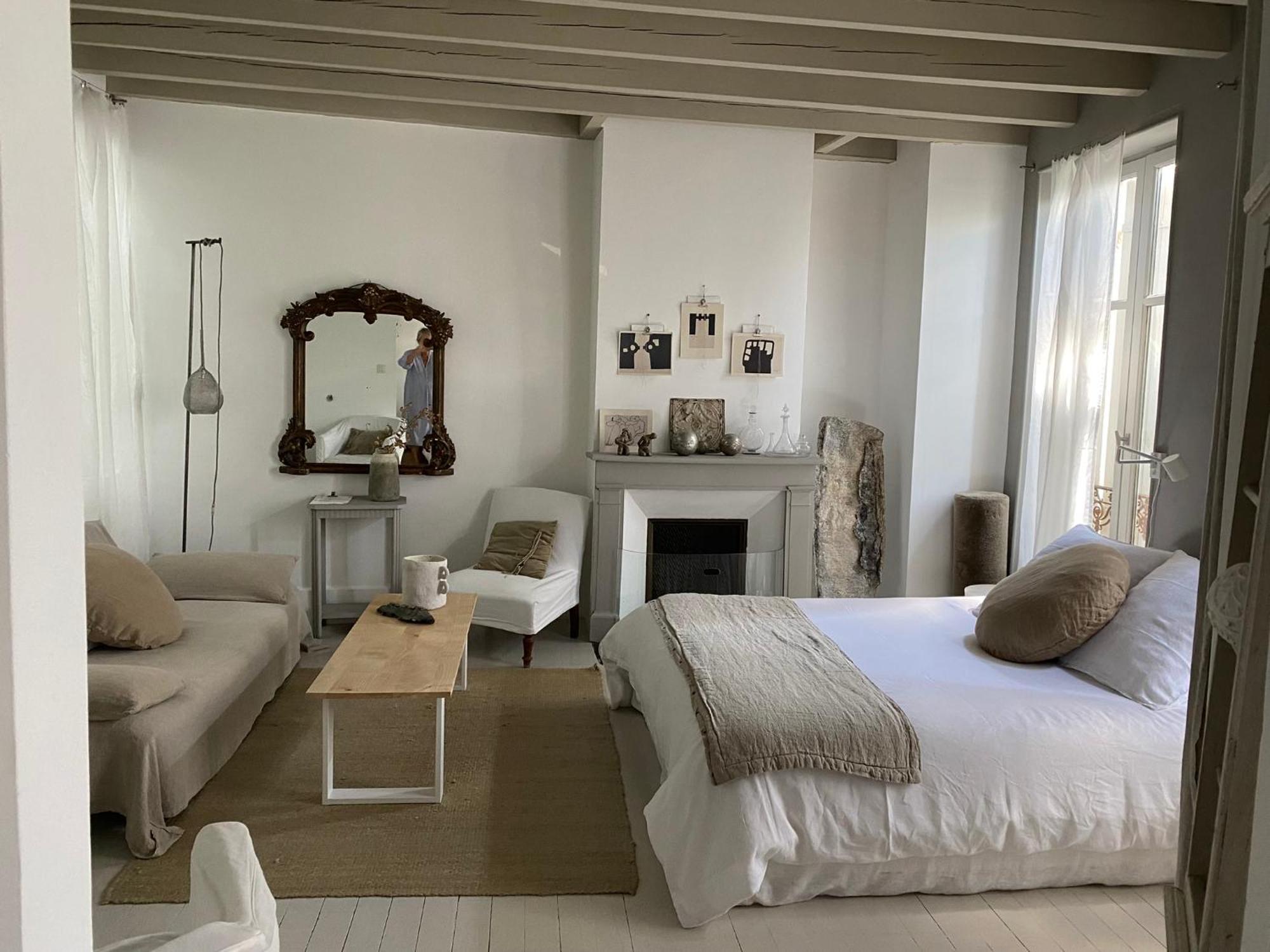 La Maison Sur La Place Penne-d'Agenais Luaran gambar