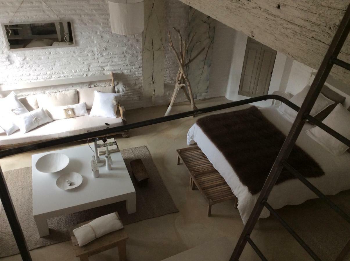 La Maison Sur La Place Penne-d'Agenais Luaran gambar