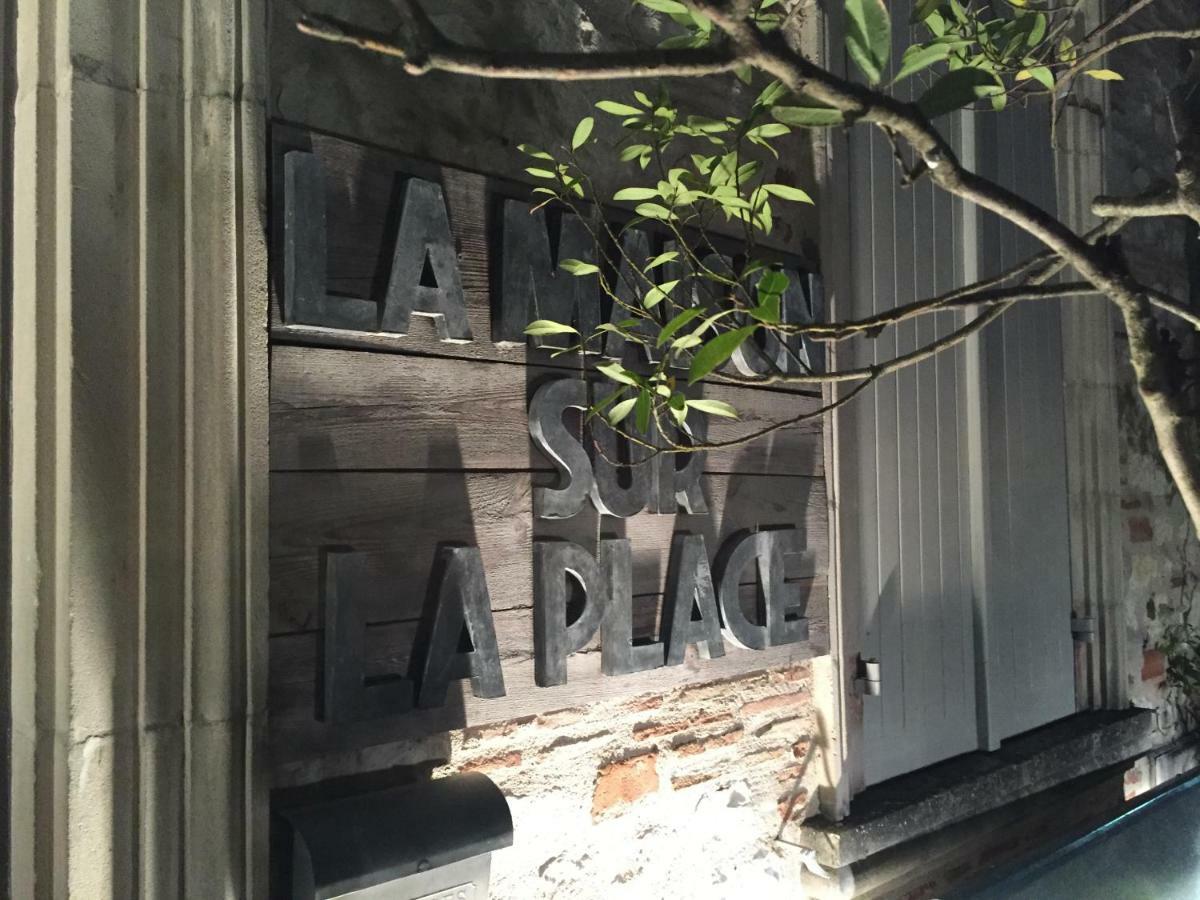 La Maison Sur La Place Penne-d'Agenais Luaran gambar
